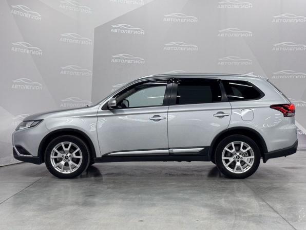 Mitsubishi Outlander III Рестайлинг 3 с пробегом 2018 года, цена 1 850 000 рублей, 170650 км, внедорожник, Автокод Объявления