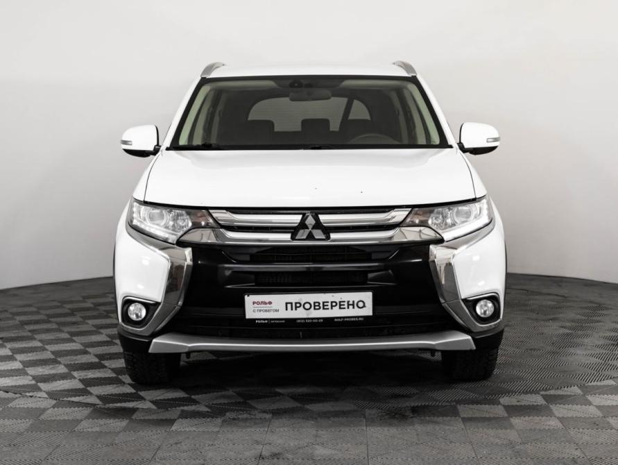 Mitsubishi Outlander III Рестайлинг 2 Санкт-Петербург  - изображение 2