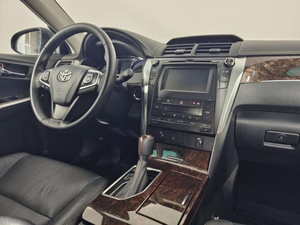 Toyota Camry VII (XV50) Рестайлинг с пробегом 2017 года, цена 2 069 000 рублей, 182320 км, седан, Автокод Объявления