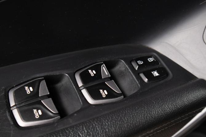 Hyundai Santa Fe III с пробегом 2012 года, цена 1 579 000 рублей, 280000 км, внедорожник, Автокод Объявления