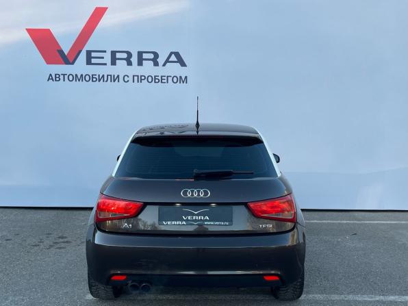 Audi A1 I (8X) с пробегом 2011 года, цена 690 000 рублей, 357766 км, хэтчбек, Автокод Объявления