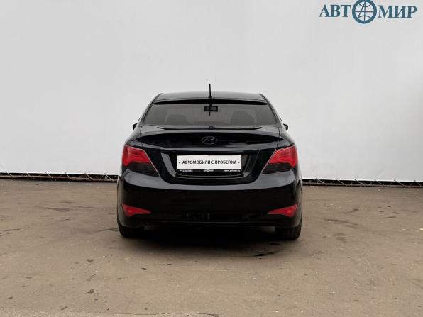 Hyundai Solaris I Рестайлинг с пробегом 2016 года, цена 1 050 000 рублей, 171000 км, седан, Автокод Объявления