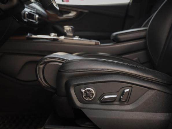 Audi Q7 II (4M) с пробегом 2018 года, цена 5 149 000 рублей, 115038 км, внедорожник, Автокод Объявления