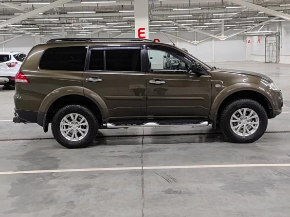 Mitsubishi Pajero Sport II Рестайлинг с пробегом 2015 года, цена 2 000 000 рублей, 193286 км, внедорожник, Автокод Объявления