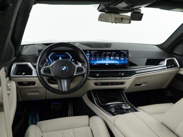 BMW X7 I (G07) Рестайлинг с пробегом 2022 года, цена 12 997 077 рублей, 26115 км, внедорожник, Автокод Объявления