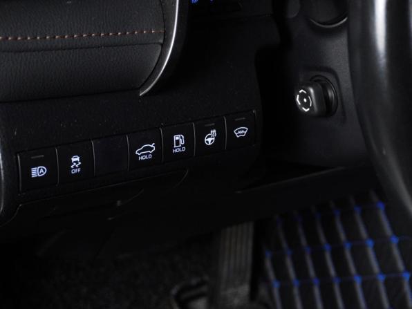 Toyota Camry VIII (XV70) с пробегом 2020 года, цена 2 790 000 рублей, 99111 км, седан, Автокод Объявления
