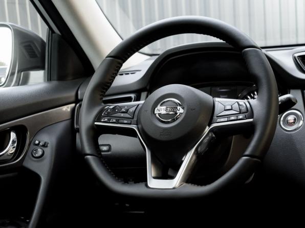 Nissan X-Trail III Рестайлинг с пробегом 2018 года, цена 1 980 000 рублей, 146541 км, внедорожник, Автокод Объявления