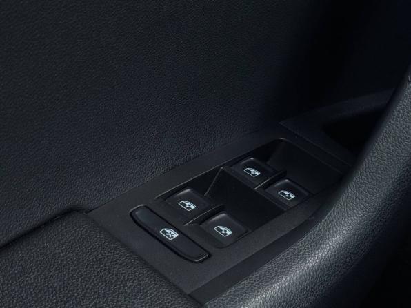 Skoda Octavia III (A7) Рестайлинг с пробегом 2019 года, цена 1 919 000 рублей, 139666 км, лифтбек, Автокод Объявления