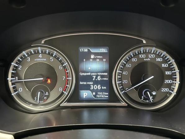 Suzuki Vitara II Рестайлинг с пробегом 2020 года, цена 1 750 000 рублей, 70790 км, внедорожник, Автокод Объявления