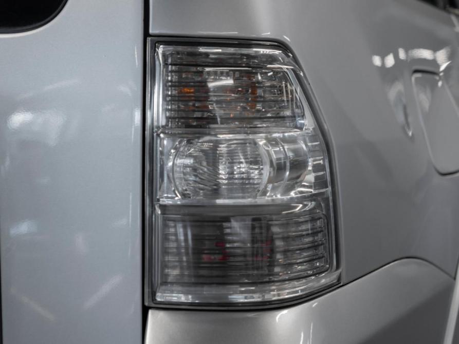 Mitsubishi Pajero IV Рестайлинг 1 Москва  - изображение 9