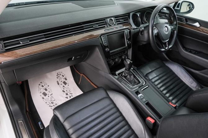 Volkswagen Passat B8 с пробегом 2016 года, цена 1 649 000 рублей, 120000 км, седан, Автокод Объявления