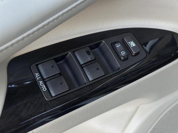 Lexus LX III Рестайлинг с пробегом 2014 года, цена 4 699 000 рублей, 140006 км, внедорожник, Автокод Объявления