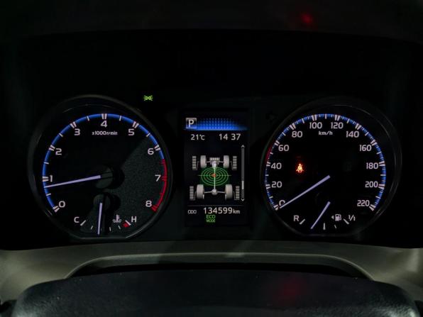 Toyota RAV4 IV (XA40) Рестайлинг с пробегом 2018 года, цена 2 450 000 рублей, 134594 км, внедорожник, Автокод Объявления