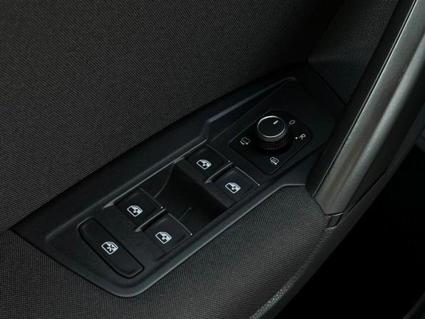 Volkswagen Tiguan II с пробегом 2017 года, цена 2 798 700 рублей, 98136 км, внедорожник, Автокод Объявления