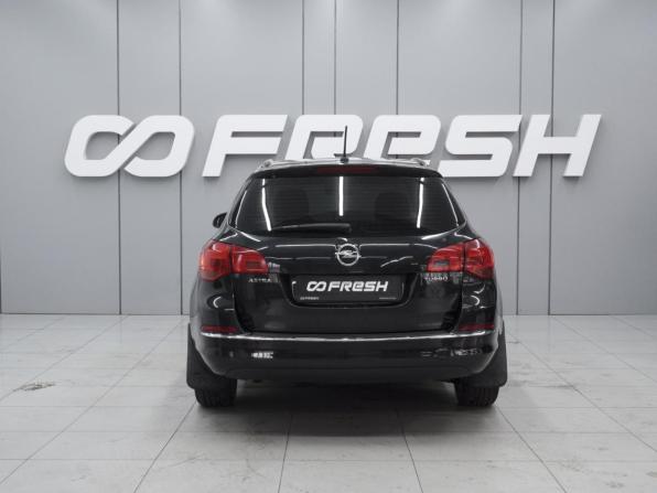 Opel Astra J Рестайлинг с пробегом 2014 года, цена 900 000 рублей, 92761 км, универсал, Автокод Объявления