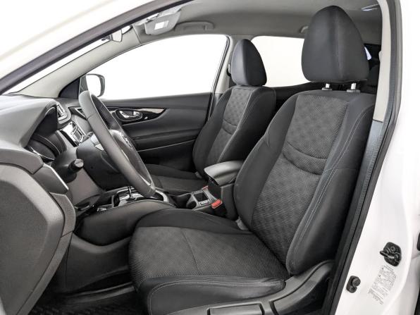 Nissan Qashqai II с пробегом 2017 года, цена 1 300 000 рублей, 164850 км, внедорожник, Автокод Объявления