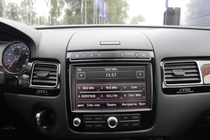 Volkswagen Touareg II Рестайлинг с пробегом 2017 года, цена 3 600 000 рублей, 188527 км, внедорожник, Автокод Объявления