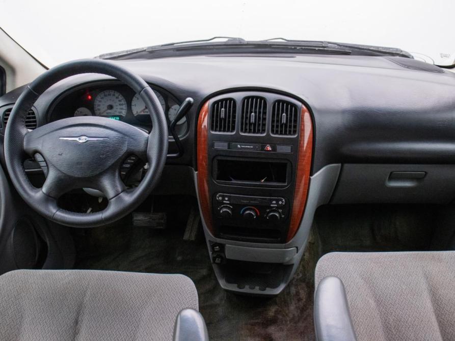 Chrysler Town &amp; Country IV Рестайлинг Москва  - изображение 14