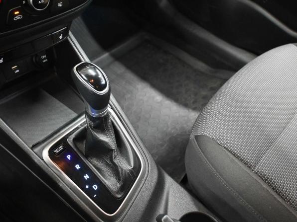 Hyundai Solaris II Рестайлинг с пробегом 2021 года, цена 1 449 900 рублей, 138565 км, седан, Автокод Объявления