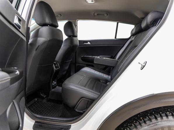 Kia Sportage IV Рестайлинг с пробегом 2018 года, цена 2 188 000 рублей, 83940 км, внедорожник, Автокод Объявления