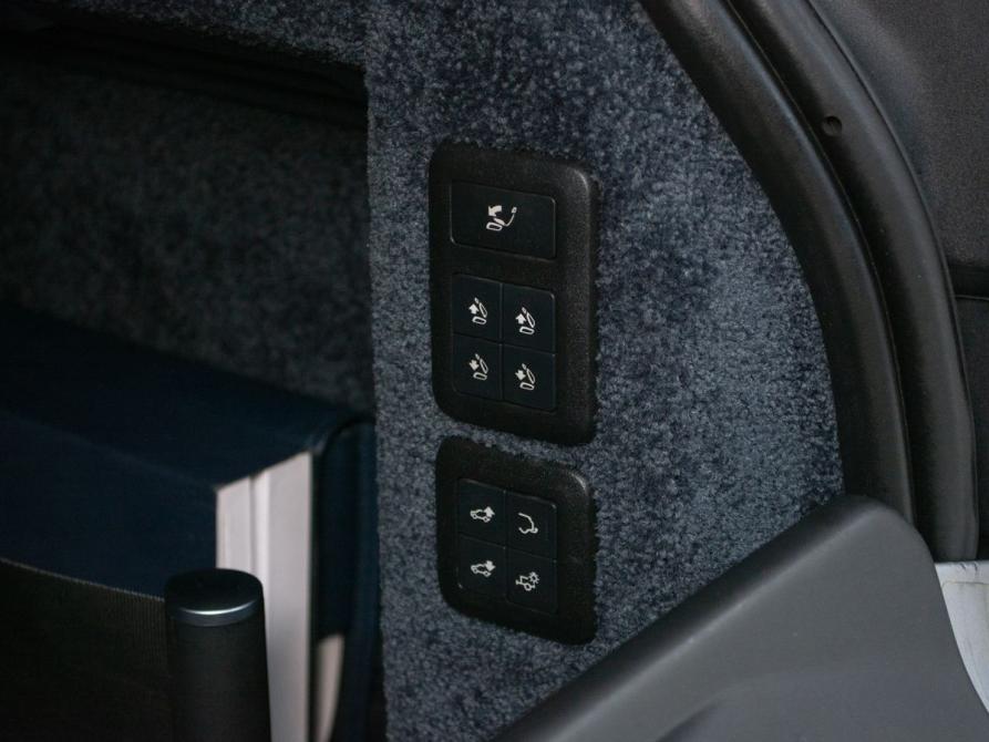 Land Rover Range Rover IV Рестайлинг Новосибирск  - изображение 35