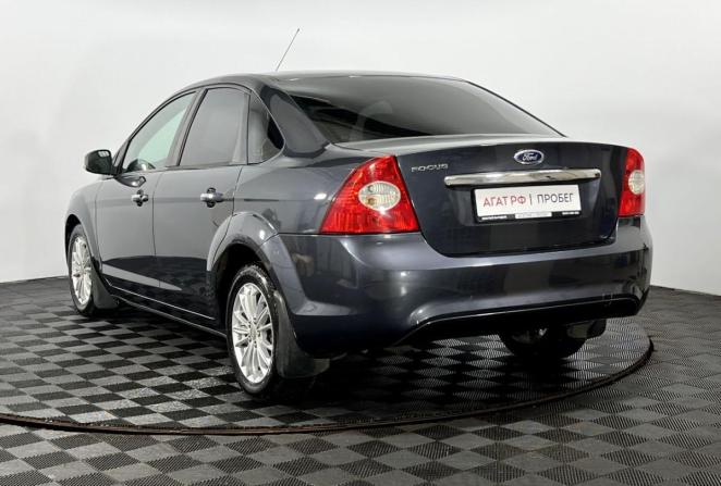 Ford Focus II Рестайлинг с пробегом 2009 года, цена 600 000 рублей, 137870 км, седан, Автокод Объявления