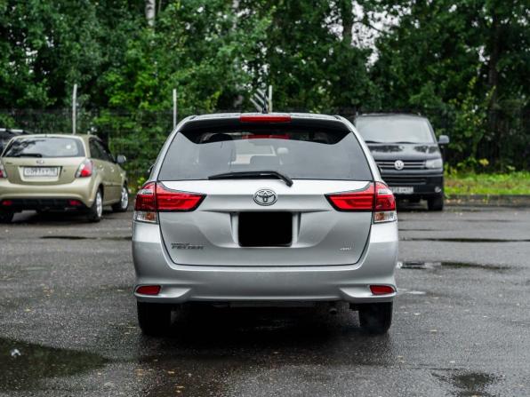 Toyota Corolla XI (E160 E170) Рестайлинг 2 с пробегом 2018 года, цена 1 255 000 рублей, 144152 км, универсал, Автокод Объявления