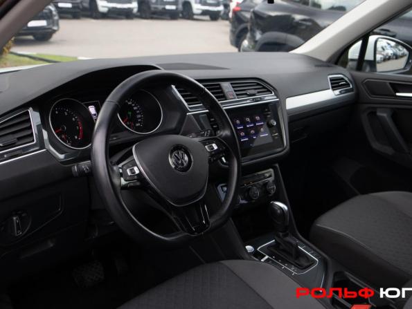 Volkswagen Tiguan II Рестайлинг с пробегом 2020 года, цена 2 488 000 рублей, 44494 км, внедорожник, Автокод Объявления