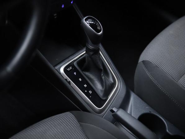 Hyundai Solaris II с пробегом 2018 года, цена 1 270 000 рублей, 155778 км, седан, Автокод Объявления