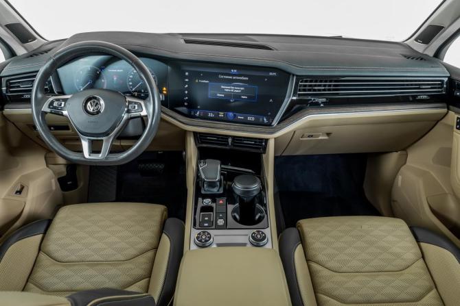 Volkswagen Touareg III с пробегом 2019 года, цена 5 096 000 рублей, 83467 км, внедорожник, Автокод Объявления