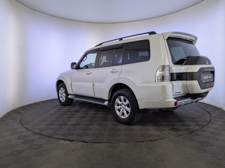 Mitsubishi Pajero IV Рестайлинг 2 Москва  - изображение 7