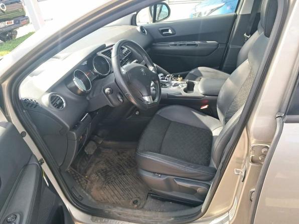 Peugeot 3008 I Рестайлинг с пробегом 2014 года, цена 631 000 рублей, 230726 км, внедорожник, Автокод Объявления