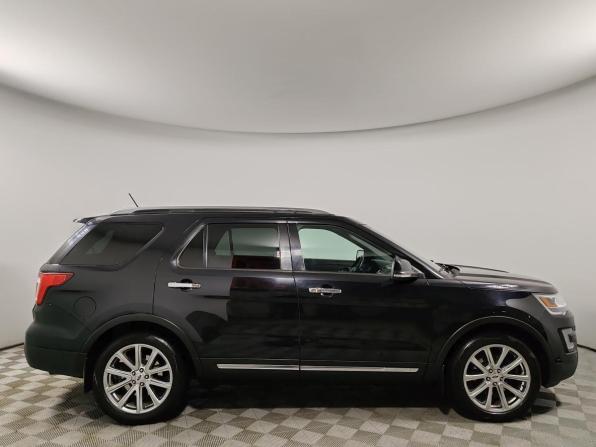 Ford Explorer V Рестайлинг с пробегом 2018 года, цена 2 999 000 рублей, 131267 км, внедорожник, Автокод Объявления
