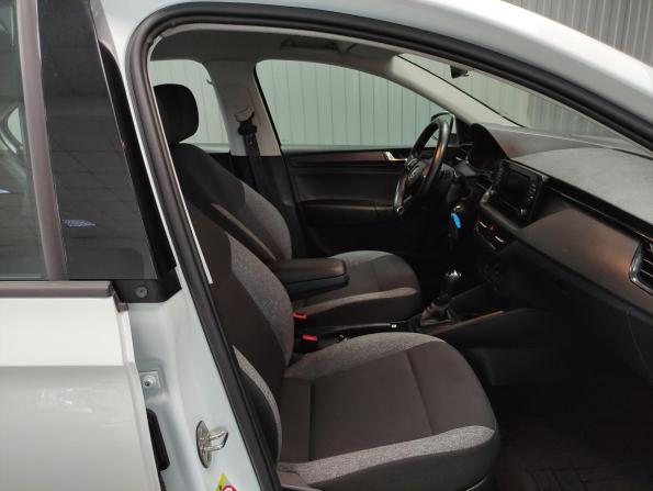 Skoda Rapid II с пробегом 2022 года, цена 1 592 000 рублей, 63580 км, лифтбек, Автокод Объявления