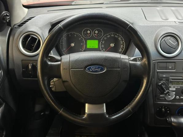 Ford Fusion I Рестайлинг с пробегом 2007 года, цена 577 000 рублей, 241000 км, хэтчбек, Автокод Объявления
