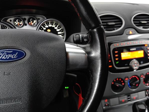Ford Focus II Рестайлинг с пробегом 2010 года, цена 599 000 рублей, 144676 км, седан, Автокод Объявления