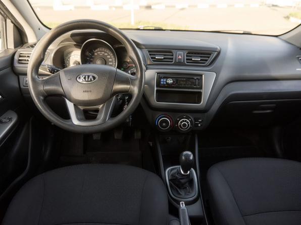 Kia Rio III с пробегом 2013 года, цена 657 000 рублей, 229030 км, седан, Автокод Объявления