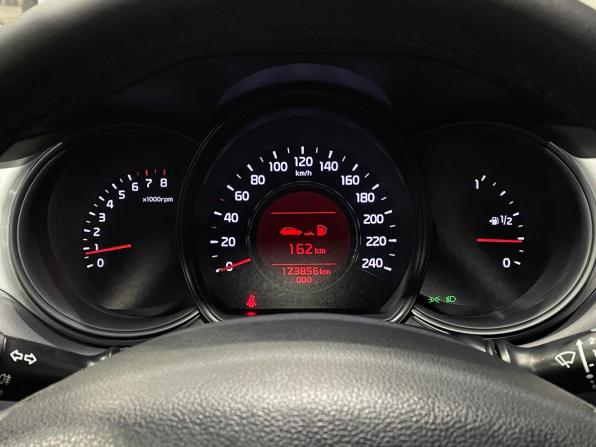 Kia Ceed II с пробегом 2012 года, цена 795 000 рублей, 123856 км, хэтчбек, Автокод Объявления