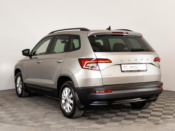 Skoda Karoq I с пробегом 2020 года, цена 1 949 000 рублей, 156315 км, внедорожник, Автокод Объявления
