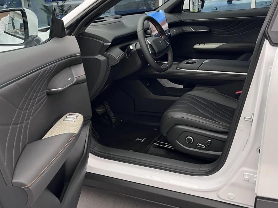 Changan Deepal S07 I Челябинск  - изображение 11