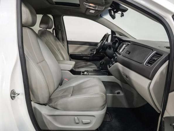 Kia Carnival III с пробегом 2018 года, цена 2 949 000 рублей, 115492 км, минивэн, Автокод Объявления