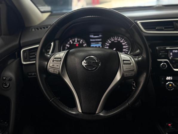 Nissan Qashqai II с пробегом 2017 года, цена 1 460 000 рублей, 79482 км, внедорожник, Автокод Объявления