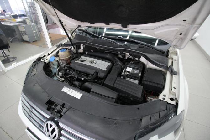 Volkswagen Passat B7 с пробегом 2011 года, цена 920 000 рублей, 260000 км, седан, Автокод Объявления
