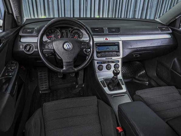 Volkswagen Passat B6 с пробегом 2009 года, цена 795 000 рублей, 272096 км, седан, Автокод Объявления