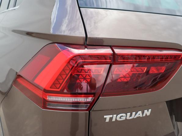 Volkswagen Tiguan II с пробегом 2018 года, цена 2 320 000 рублей, 145000 км, внедорожник, Автокод Объявления