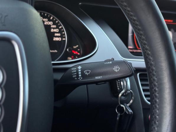Audi A4 IV (B8) Рестайлинг с пробегом 2013 года, цена 1 265 000 рублей, 217849 км, седан, Автокод Объявления