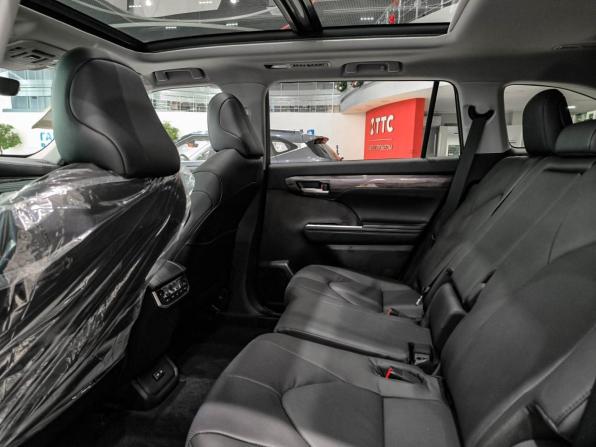Toyota Highlander IV (XU70) с пробегом 2025 года, цена 5 350 000 рублей, 1500 км, внедорожник, Автокод Объявления