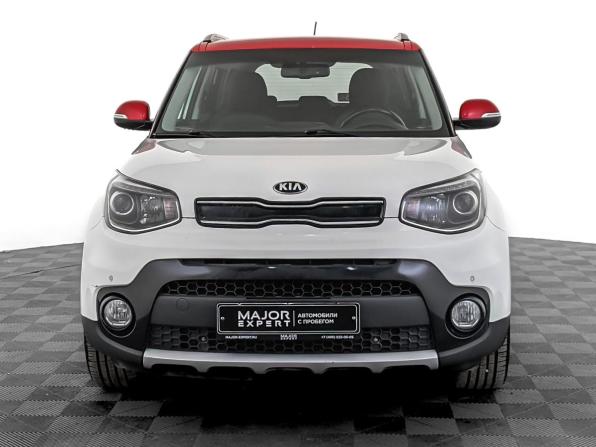 Kia Soul II Рестайлинг с пробегом 2018 года, цена 1 590 000 рублей, 111582 км, хэтчбек, Автокод Объявления