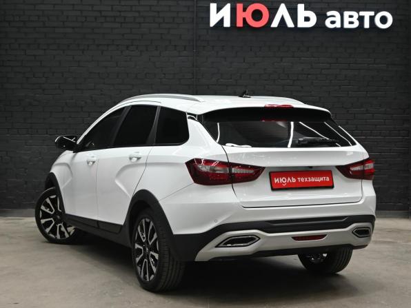 Lada (ВАЗ) Vesta I Рестайлинг (NG) с пробегом 2024 года, цена 1 560 000 рублей, 30361 км, универсал, Автокод Объявления