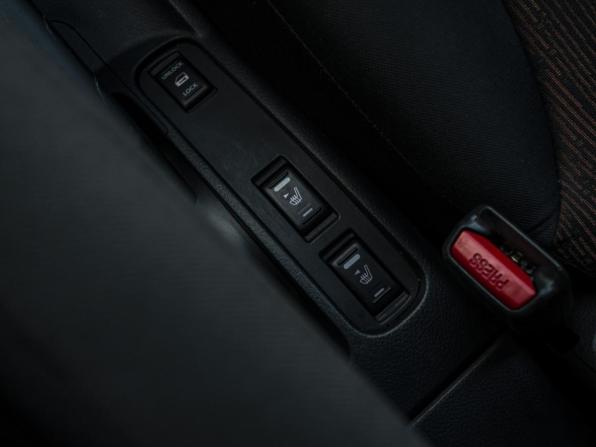 Nissan Note I Рестайлинг с пробегом 2011 года, цена 947 000 рублей, 184894 км, хэтчбек, Автокод Объявления